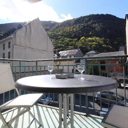 T2 Centre Luchon - Balcon - Parking Inclus - Animaux Bienvenus - Fr-1-313-245 Апартаменты Bagneres-de-Luchon